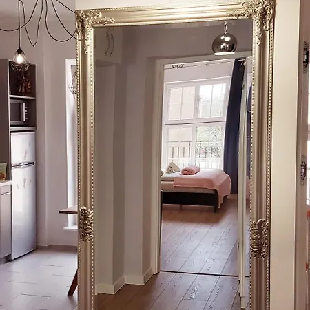 Ogarna 2 -bedroom - Old Town Apartment *